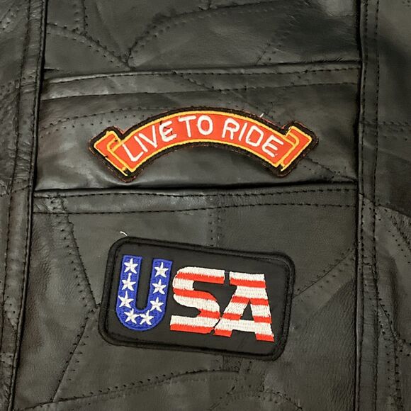 Diamond Plate Buffalo Leather Mens Vest with Patches 3X - Picture 2 of 13